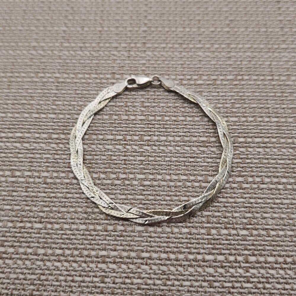 7 Inch Sterling Silver Tri Woven Chain Bracelet B356